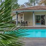 בית נופש Maison 8 Pers, Piscine Privee, Wifi, Proche Golf A - Fr-1-521-231