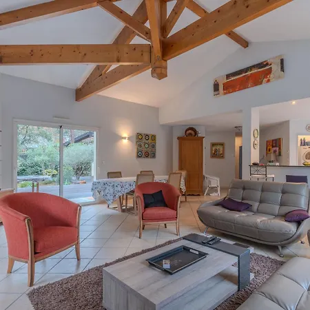 Maison 8 Pers, Piscine Privée, Wifi, Proche Golf à - Fr-1-521-231